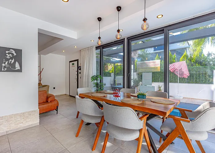 Villa Casa Rosa Luxury W Heated Pool *