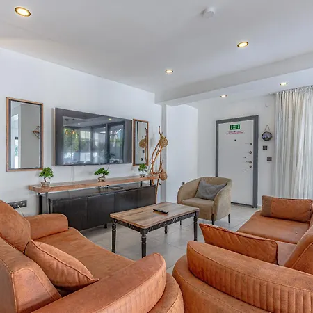 Casa Rosa Luxury W Heated Pool