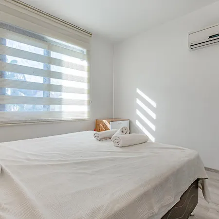Casa Rosa Luxury W Heated Pool Villa *